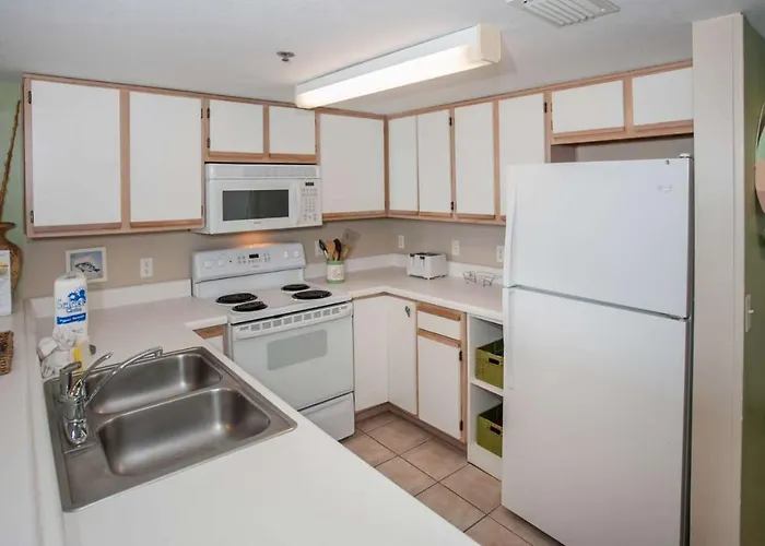 Tropical Winds 402 Holiday home *