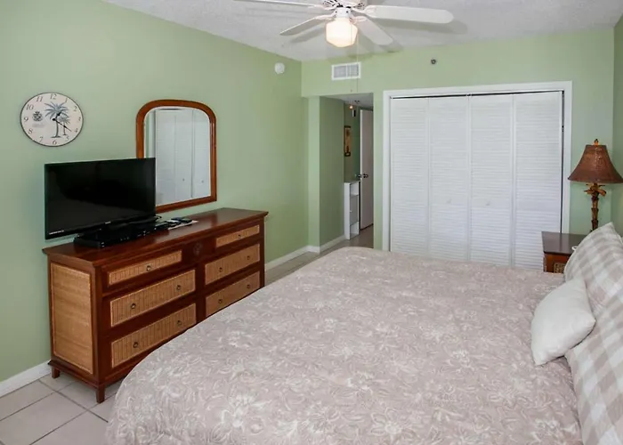 Tropical Winds 402 Holiday home