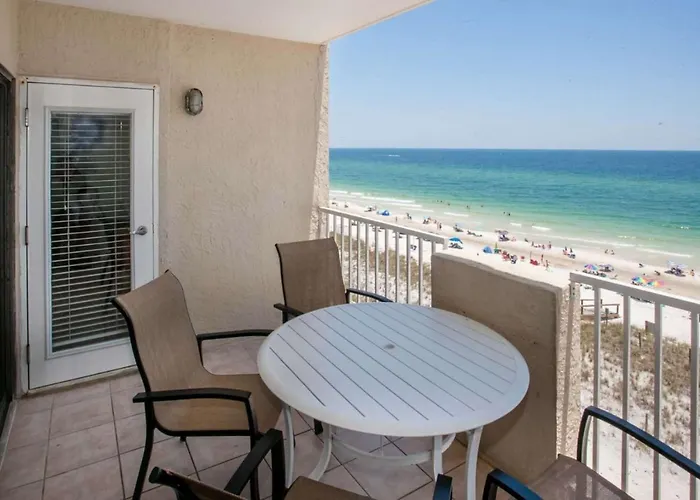 Tropical Winds 402 Holiday home