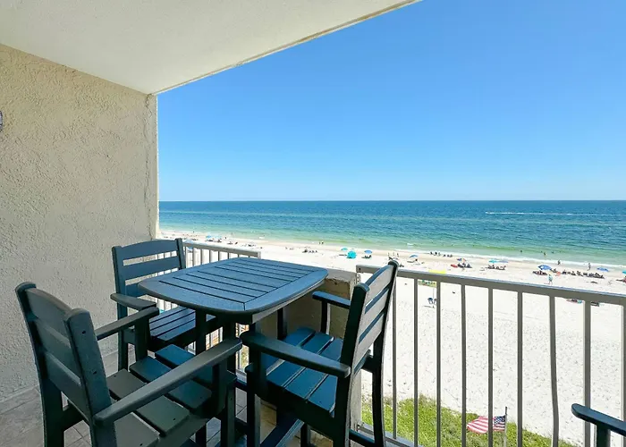 Tropical Winds 402 Holiday home *