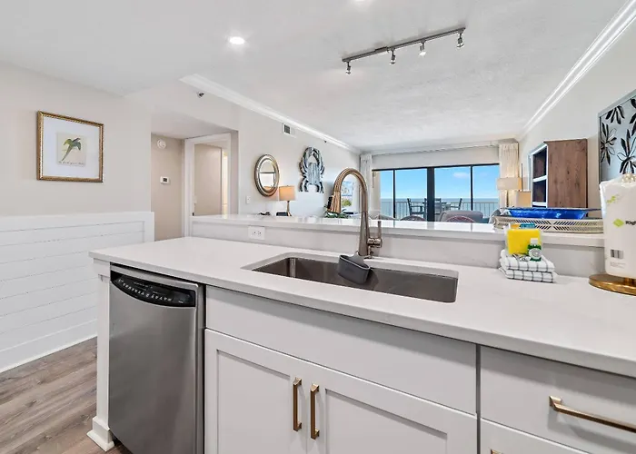 Tropical Winds 402 Holiday home
